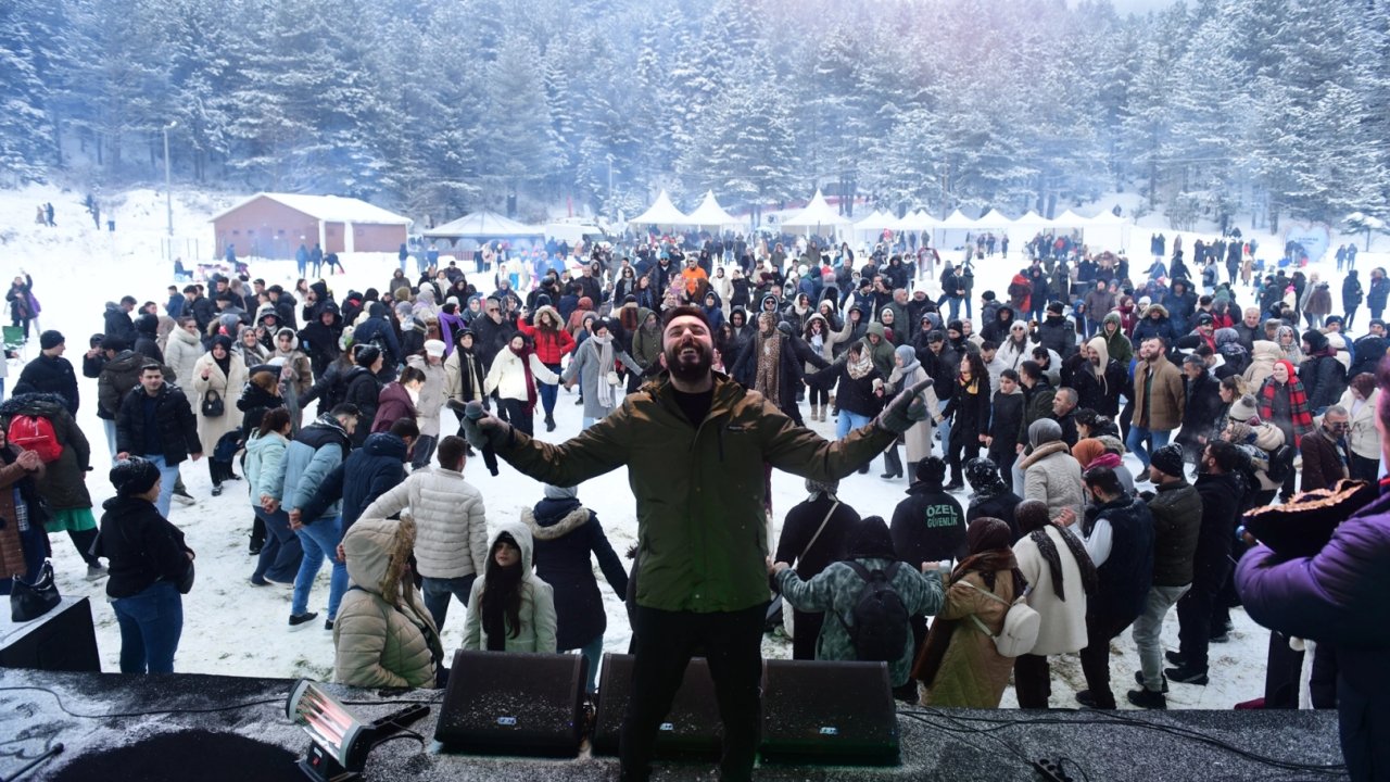 Bursa Kestel'de Alaçam kar festivali