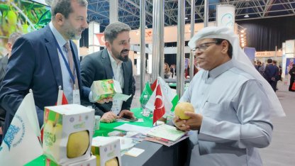 Bursa'nın Gürsu armudu Cidde Turizm Fuarı’nda tanıtıldı