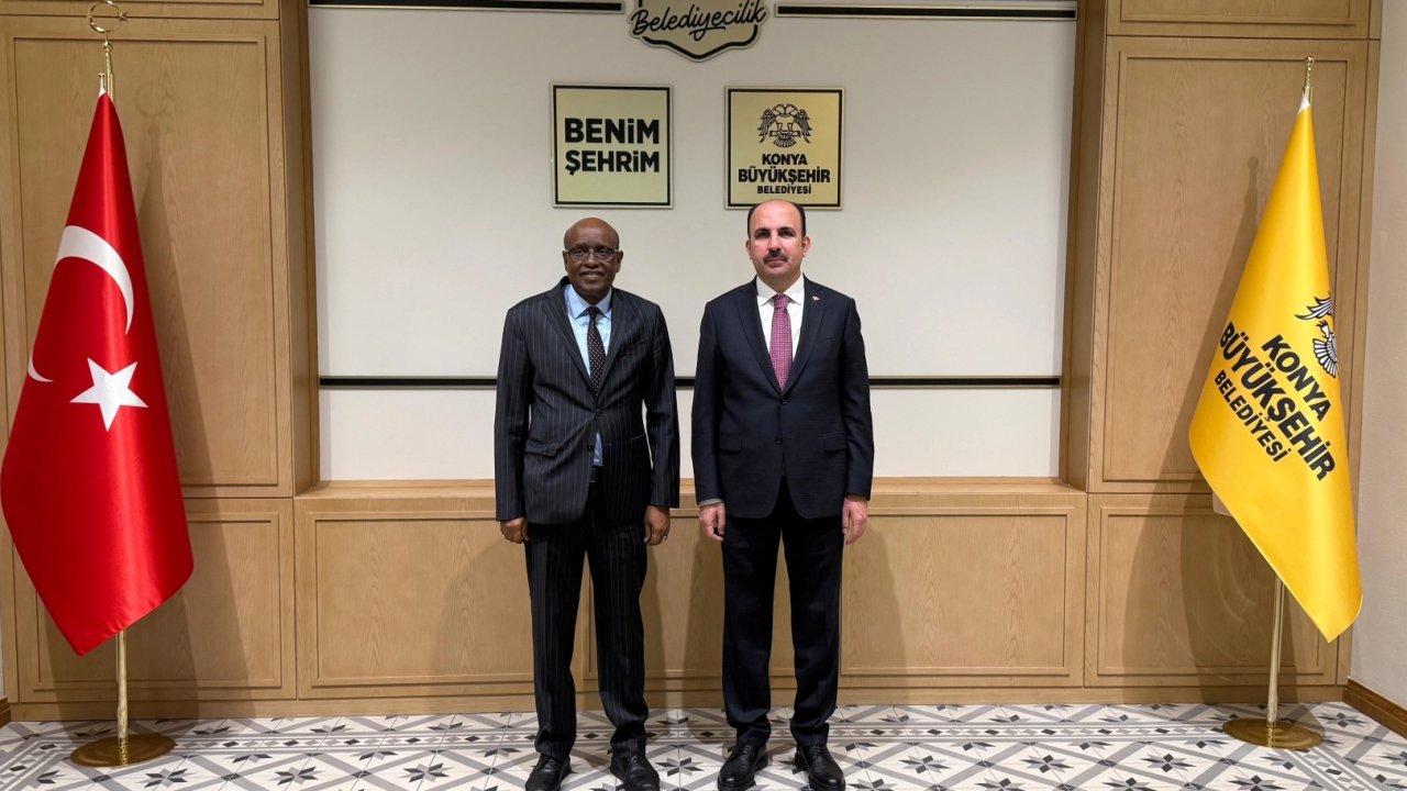 Cibuti Büyükelçisi Abdillahi’den Başkan Altay’a ziyaret