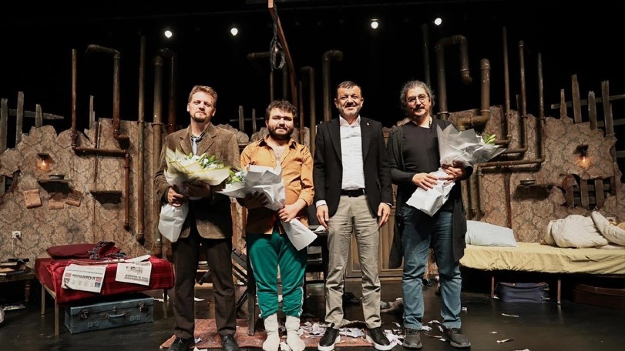 Denizli Büyükşehir Tiyatrosu’na uluslararası ödül