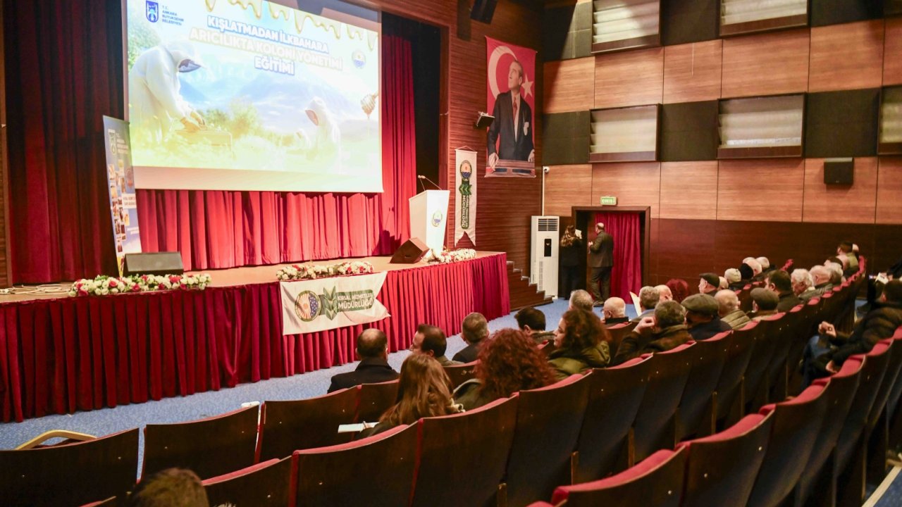 Eskişehir’de Mini Minikler Futsal Şenliği coşkusu başladı