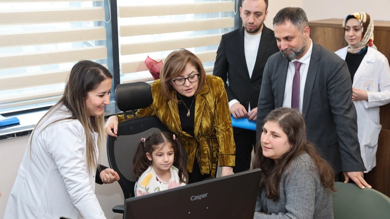 Gaziantep’te yetenek kaşifi testlerine Başkan Şahin katıldı