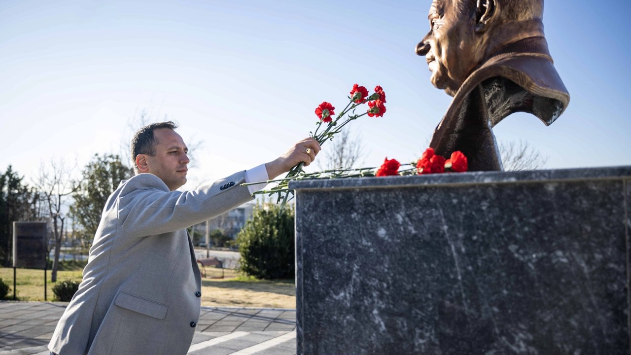 İzmir Bornova’dan Denktaş’a vefa
