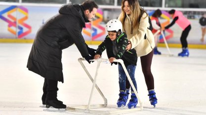 İzmir Büyükşehir’den öğrencilere yarıyılda buz pisti müjdesi