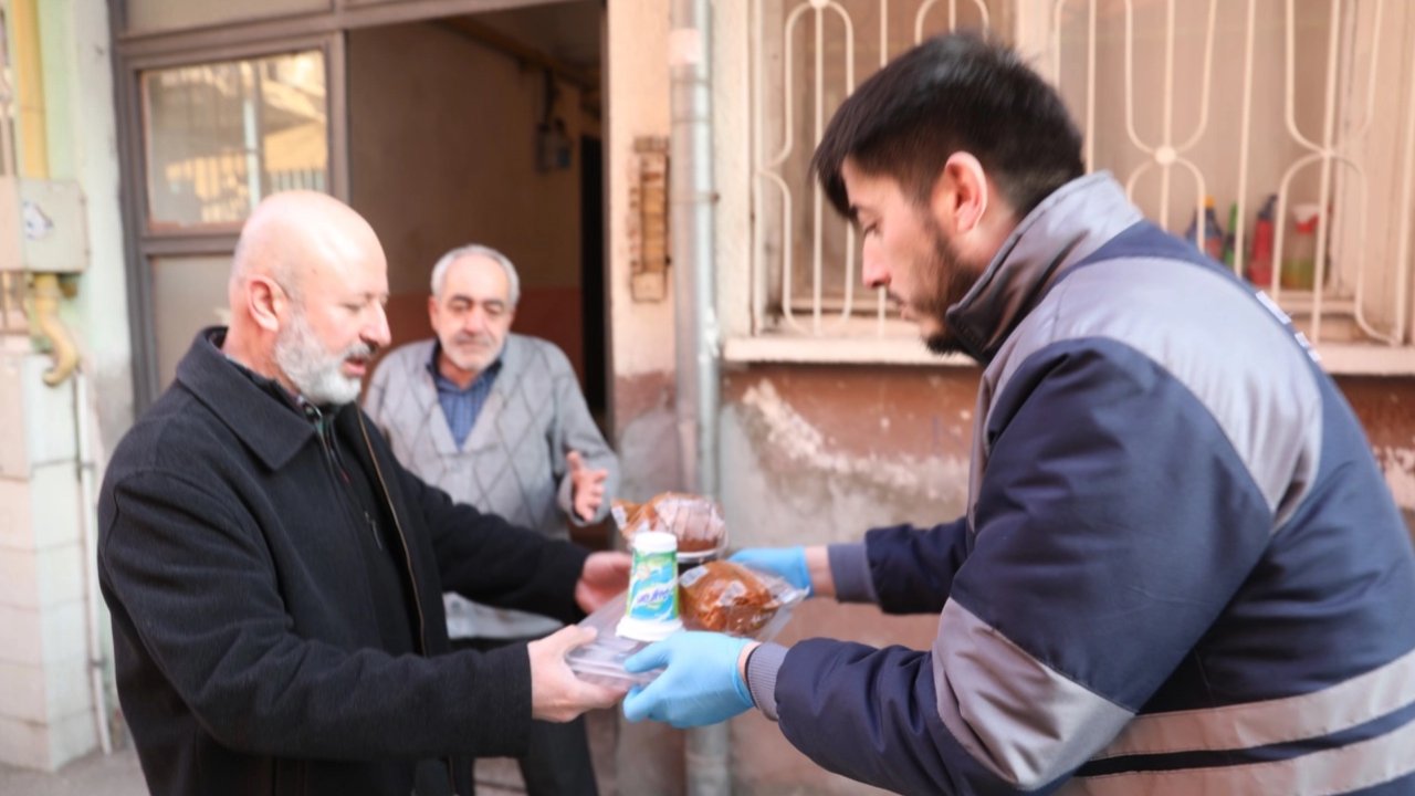 Kayseri Kocasinan her gün gönüllere ulaşıyor