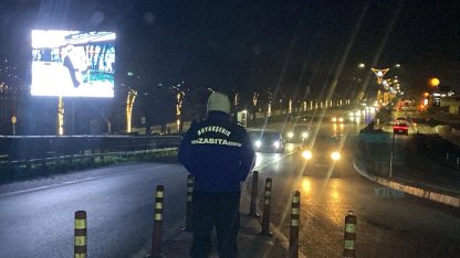 Kocaeli Büyükşehir ekipleri yeni yılda da nöbette