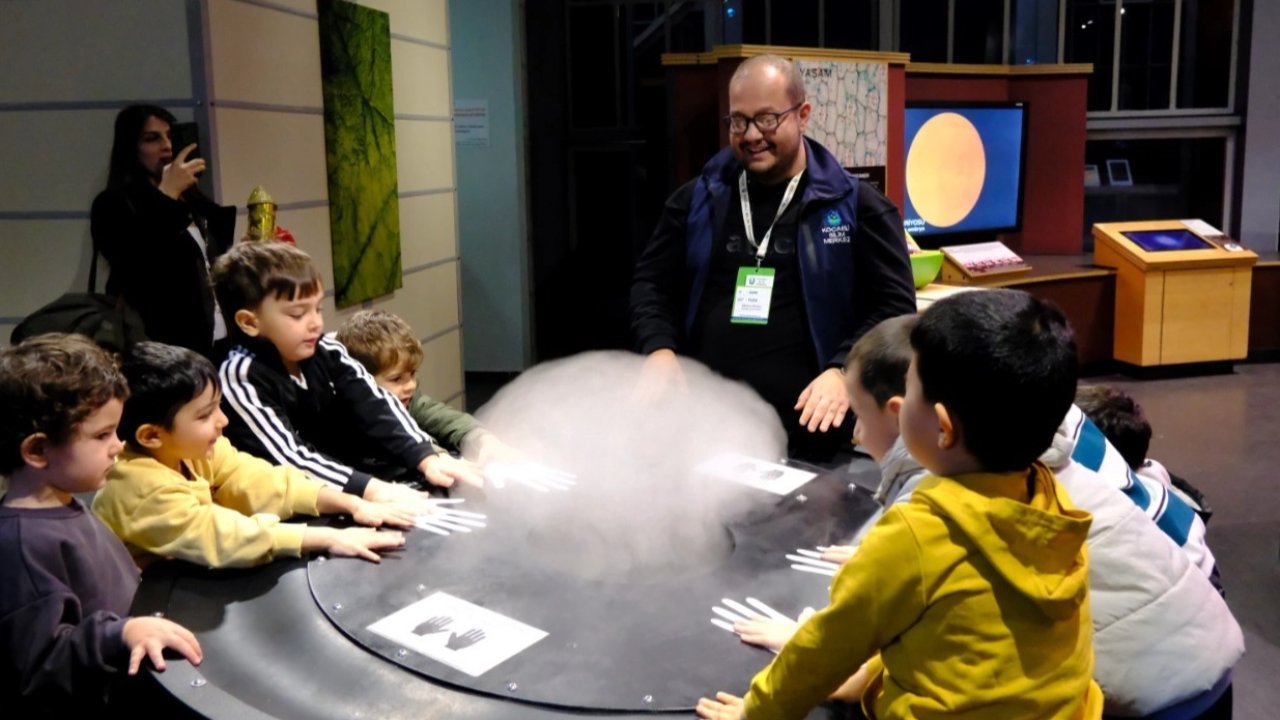 Kocaeli'de minik mucitler bilimle buluştu