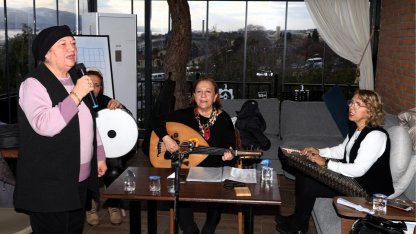 Kocaeli'de notalardan gönüllere uzanan 'Saygınlar' korosu