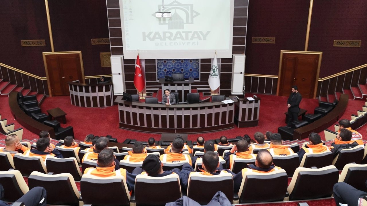 Konya Karatay'da personel eğitimleri sürüyor