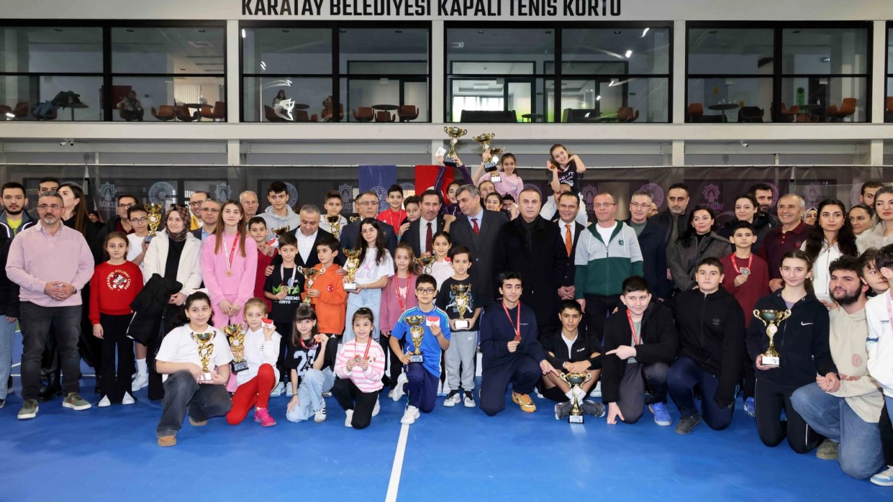 Konya Karatay'da tenis heyecanı ödülle taçlandı