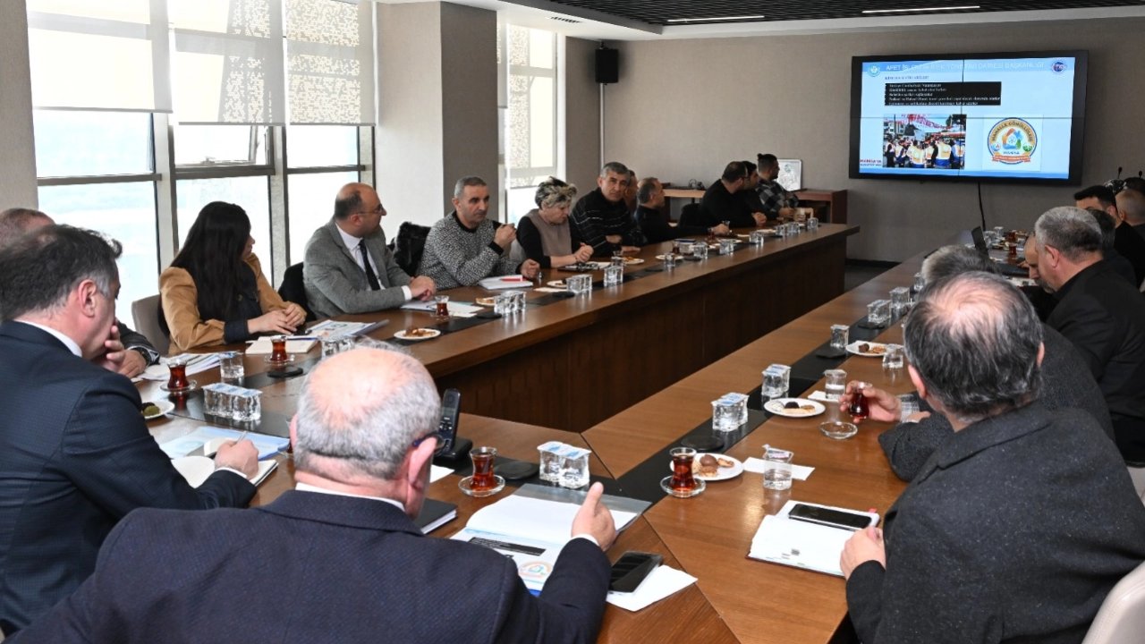 Manisa'da afetlere karşı yerel hamle