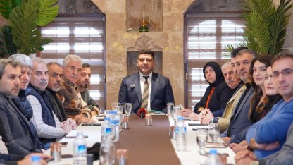 Mardin'de AK Parti İl Başkanı Üncü gazetecilerle buluştu