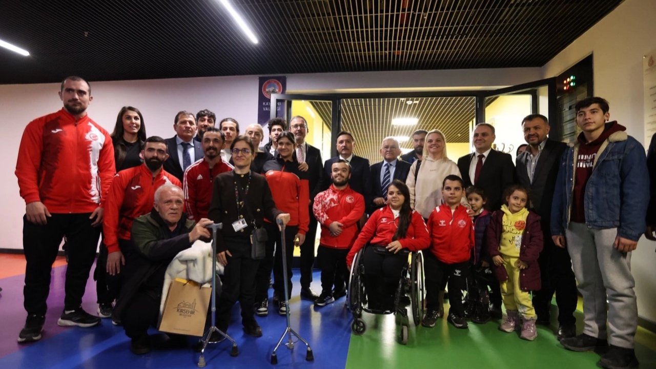 Memduh Büyükkılıç'tan TBMM çıkarması