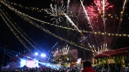 Mersinlilerden yeni yıla coşkulu ‘Merhaba’