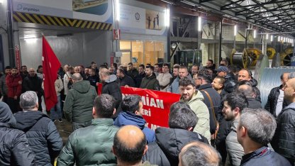 Metal işçileri 4. kez iş bırakıyor! 43 fabrikada üretim 1 saatliğine durdu!