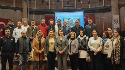 Muğla Büyükşehir'den muhtarlara akademik destek