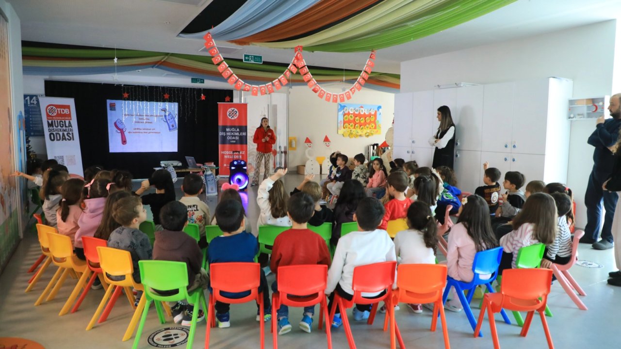 Muğla’da miniklere ağız ve diş sağlığı eğitimi
