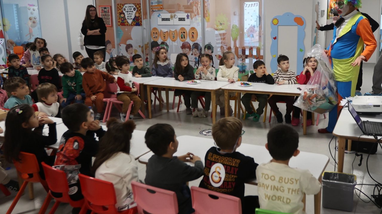 Muğla'da miniklere geri dönüşüm dersi