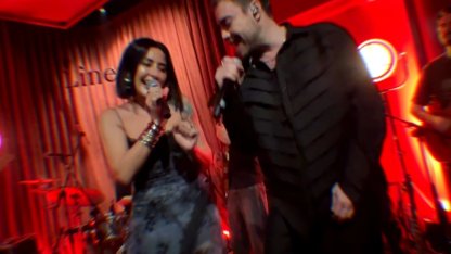 Murat Dalkılıç sahnesinde Melek Mosso sürprizi