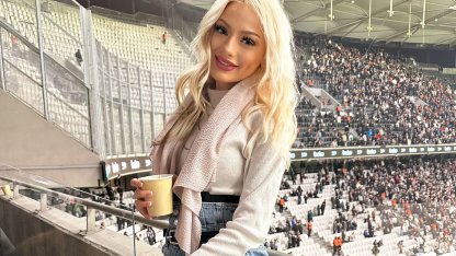 Nevide Çiçek Beşiktaş maçını locadan izledi: Özel Misafir mi?