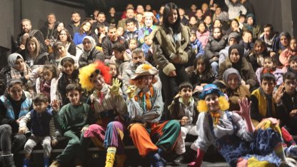 Özel gereksinimli bireyler kahkahaya boğuldu