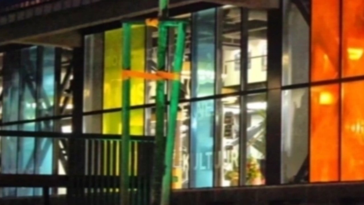 Sakarya'da edebiyatseverlere Ziya Osman Saba söyleşisi