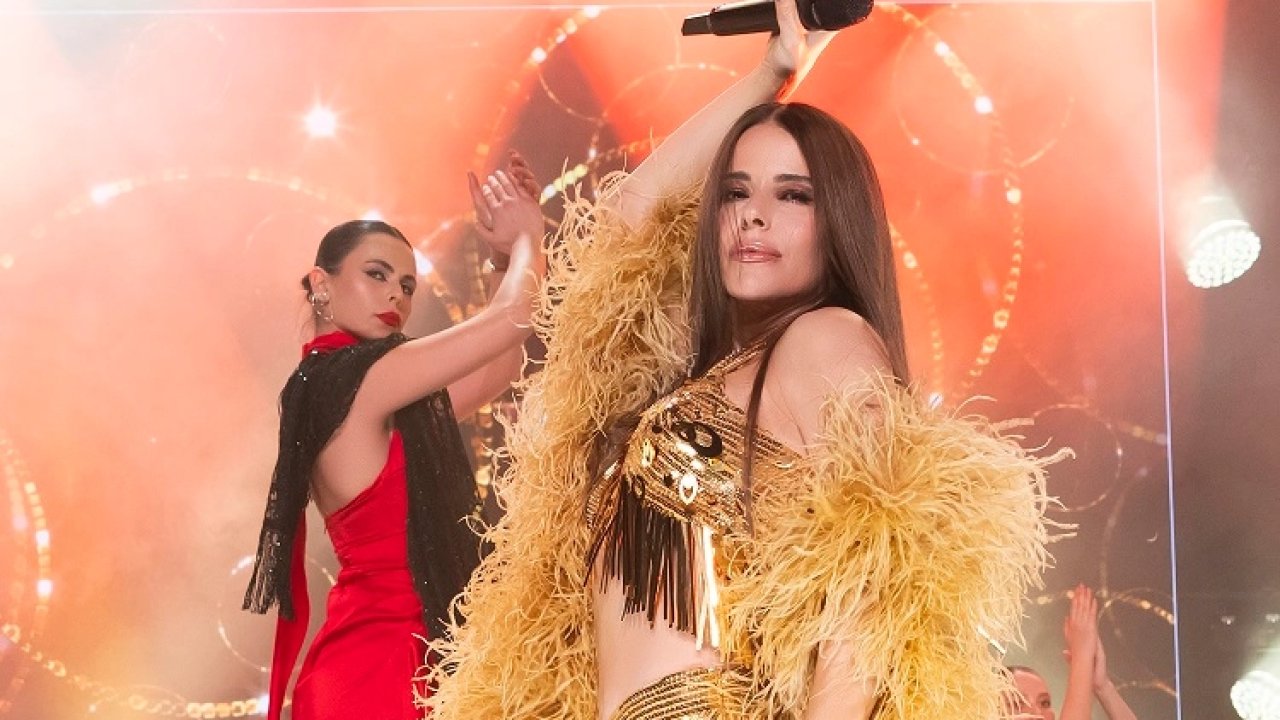 Simge Sağın Bostancı'yı fethetti