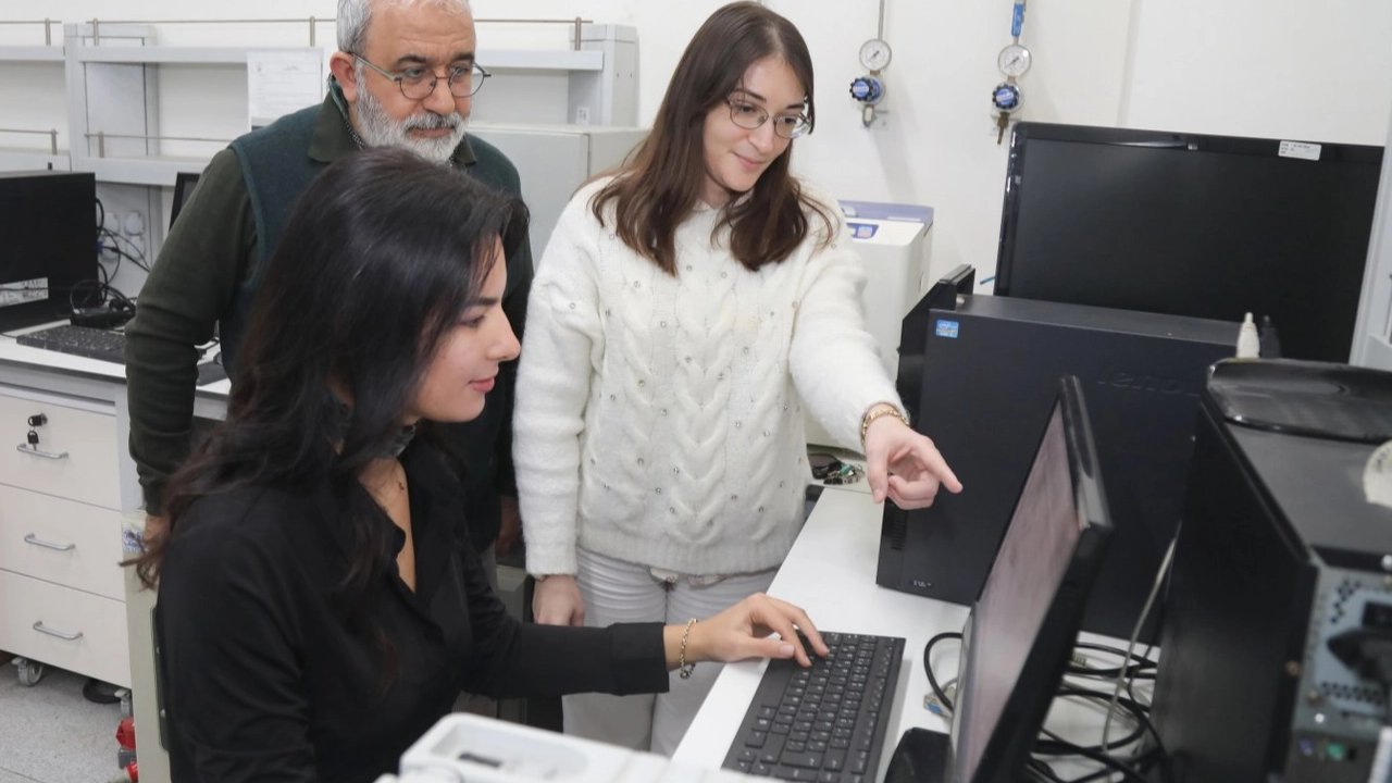 Tekstil üzerinden stres ve uykuya çözüm! BTÜ'den 'uyutan iplik' projesi