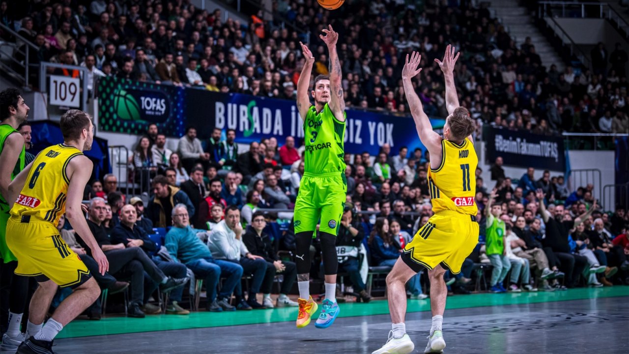 Tofaş'tan TOP 16 turu karşılaşmasında mağlubiyet!