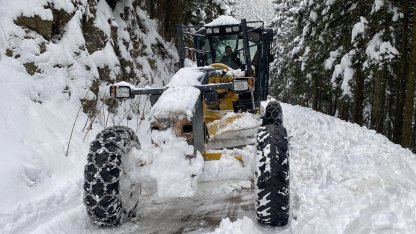 Trabzon’da 70 mahalle yolu ulaşıma kapandı