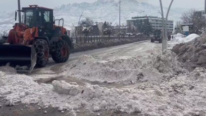 Tunceli’de motokuryeler ile kış lastiği olmayan araçlar 5 gün trafik yasak
