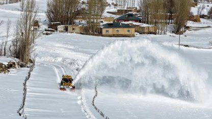 Van'da 220 köy yolu ulaşıma kapalı