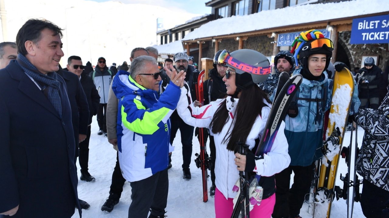 Yabancı turistlerden 'Erciyes' övgüsü