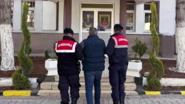 29 ilde FETÖ operasyonu: 63 gözaltı!