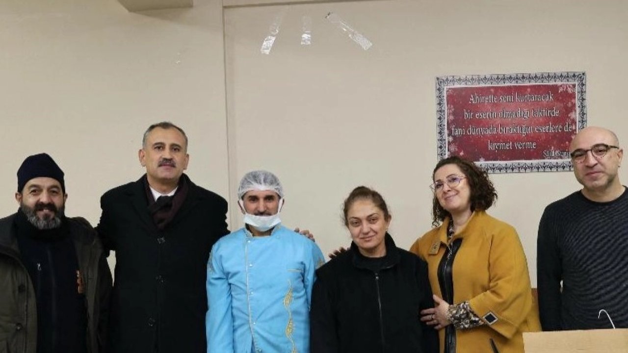 Ağrı Valisi Dr. Bozkurt’tan protokolden uzak iftar