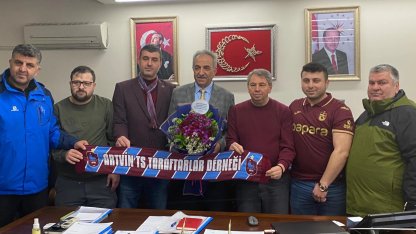 Artvin TS Taraftarları'ndan Yılmaz Boz'a ziyaret