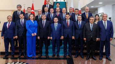 Bakan Gürlek'ten HSK Başkanı sıfatıyla ilk toplantı