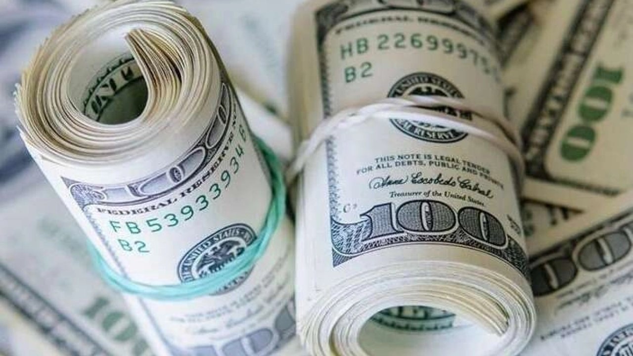 Bakırköy’de film gibi operasyon! Araçtan çalınan milyonlarca dolar ele geçirildi