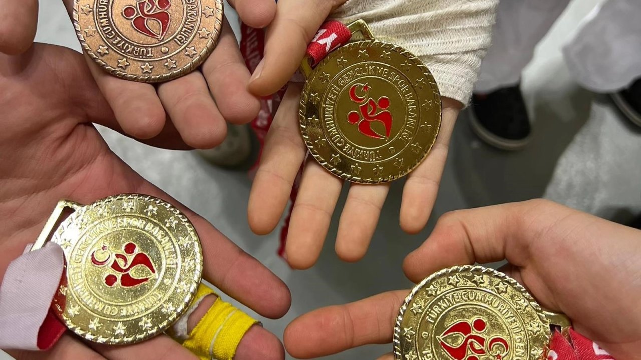 Balıkesirli sporculardan 18 madalya başarısı