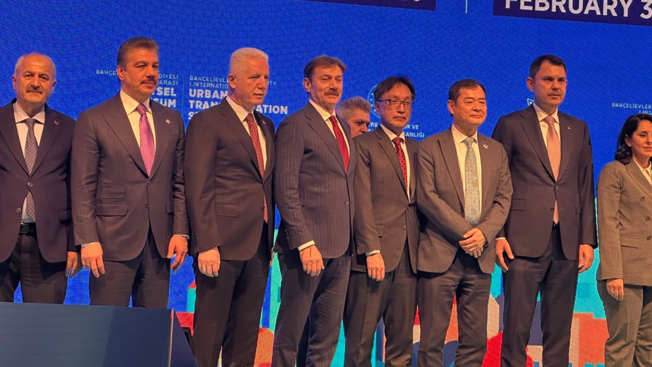 Başkan Büyükgöz, 1. Uluslararası Kentsel Dönüşüm Zirvesi’ne katıldı