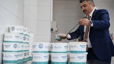 Bursa Yıldırım'da gönüller de, sofralar da bir