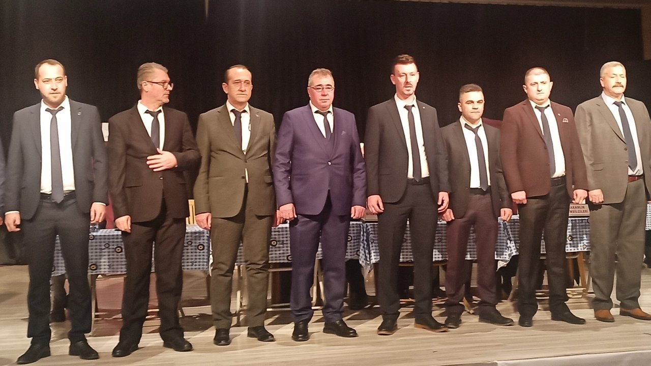 Edirne'de Keşan Şoförler Odası’nda Mahmut Demirkan güven tazeledi