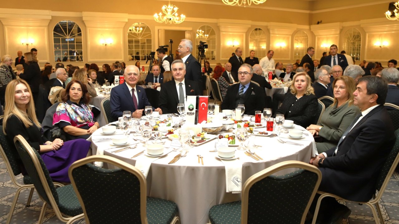 İş dünyası BUSİAD'ın geleneksel iftarında buluştu