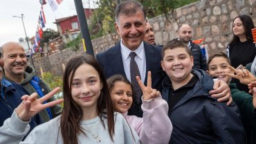 İzmir, çocuk dostu kent politikalarıyla Türkiye’ye örnek oldu