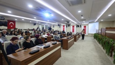 İzmir Karabağlar, sürdürülebilir ve eşit bir gelecek için yola çıktı