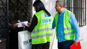 İzmir Narlıdere'de ramazan sofralarına destek