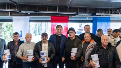 İzmir'de küçük ölçekli balıkçıya dayanışma eli