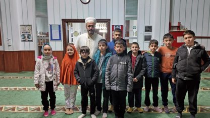 Kayseri Talas'ta ilk teravihte çocuk coşkusu