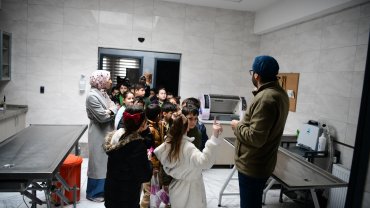 Kocaeli Çayırova’da miniklerden sevgi dolu ziyaret