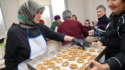 Kocaeli'de kandil simitleri Saygınlar Kulübü'nden